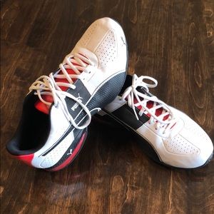 Men’s Puma size 10